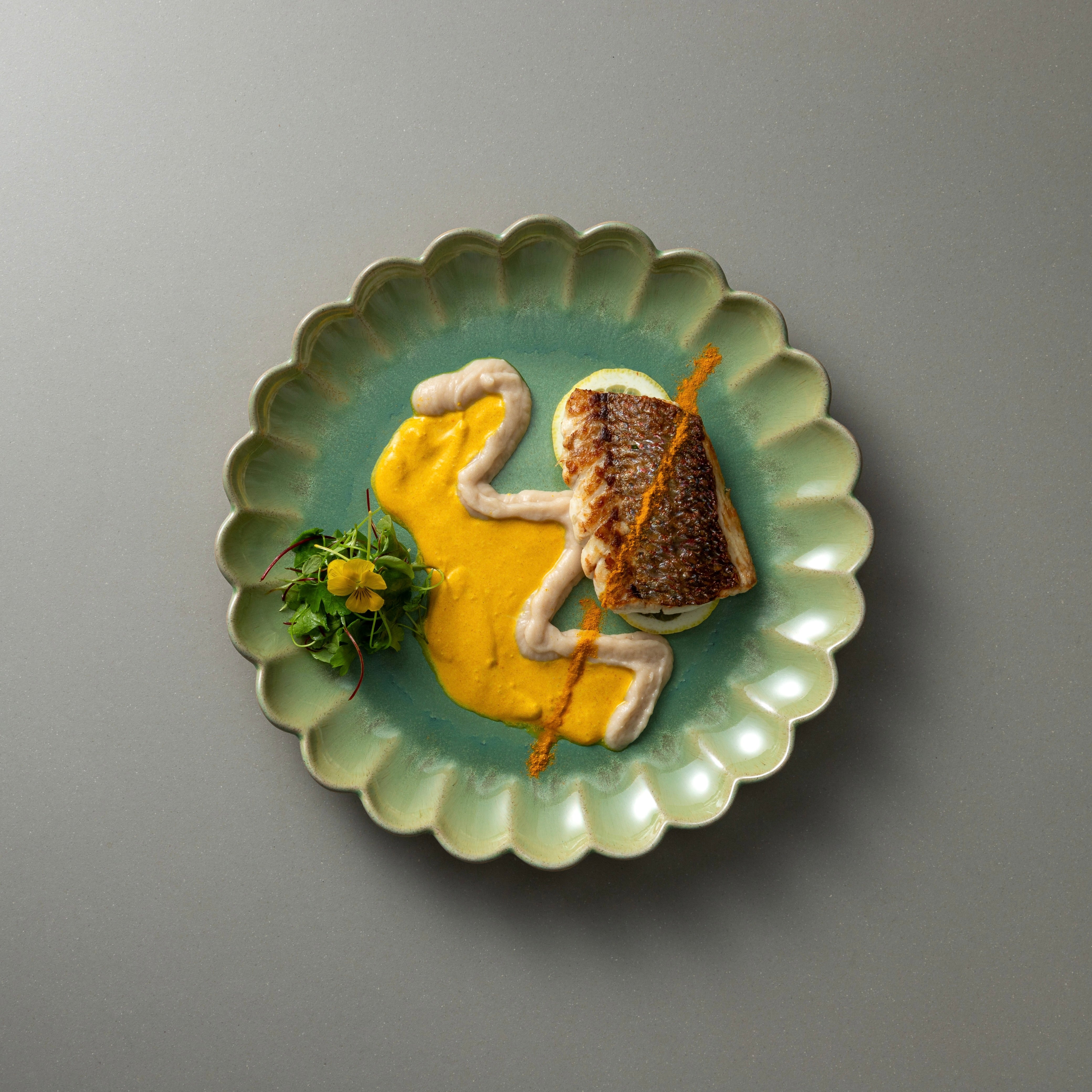 Plate