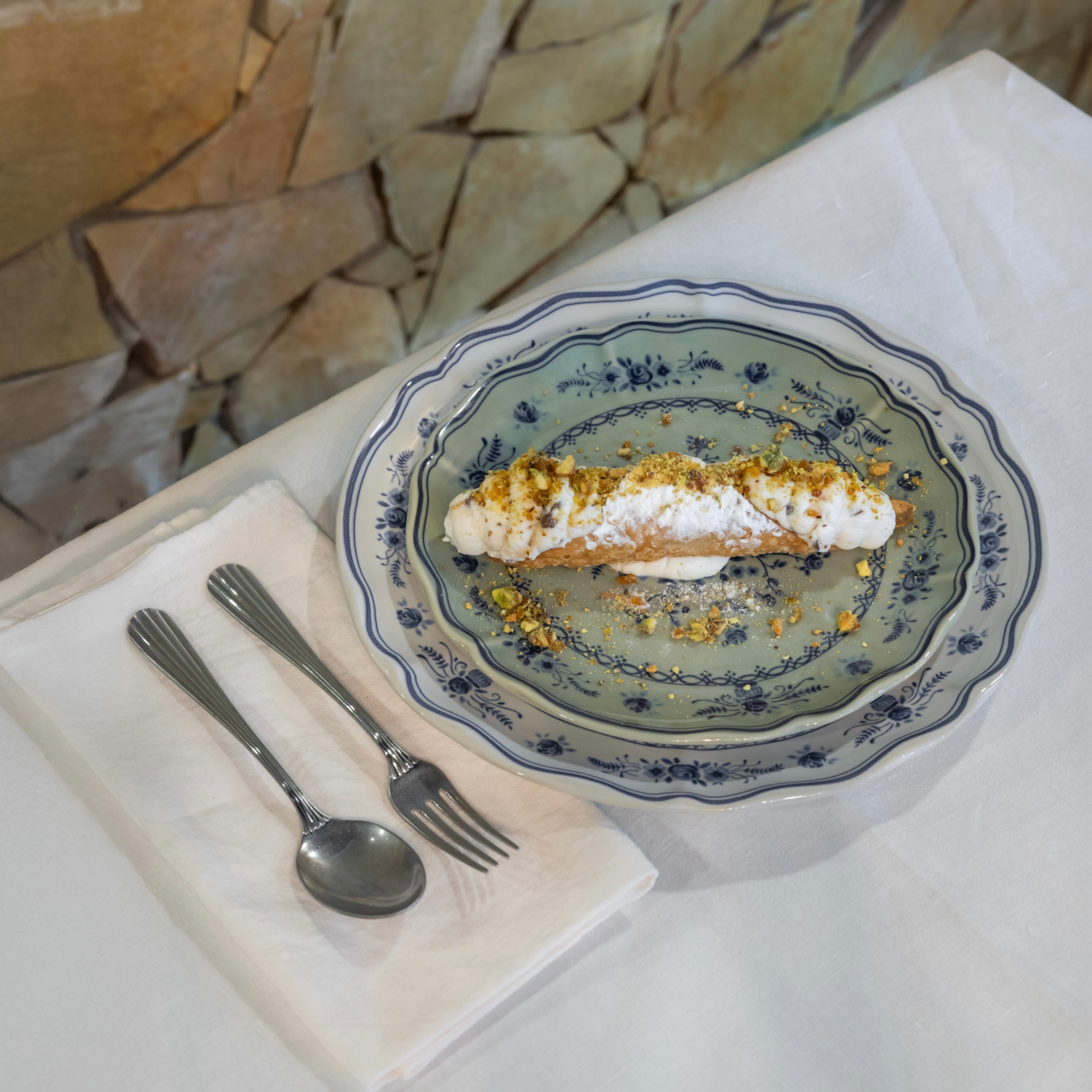 Plate
