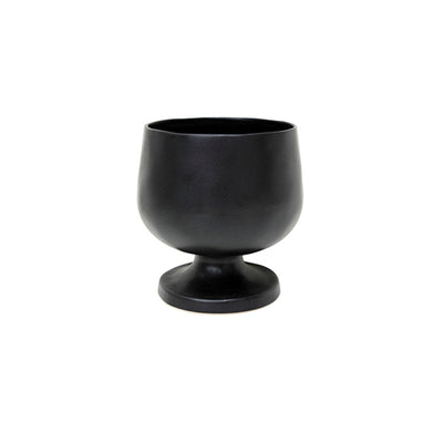 Costa Nova Riviera footed server 21 cm in Sable black stoneware